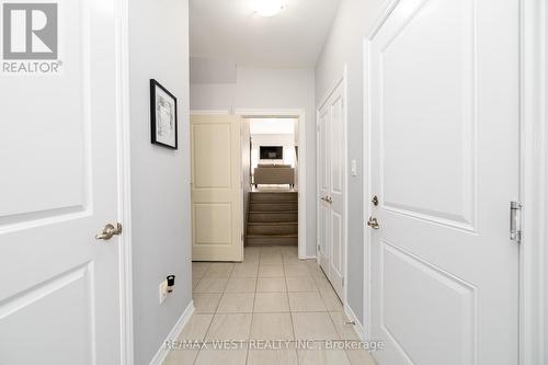 324 Equestrian Way, Cambridge, ON - Indoor Photo Showing Other Room