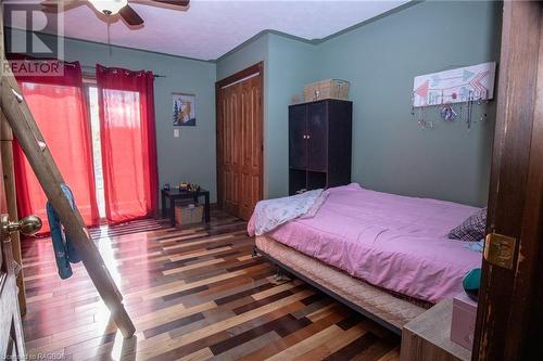 1440 Highway 6, South Bruce Peninsula, ON - Indoor Photo Showing Bedroom