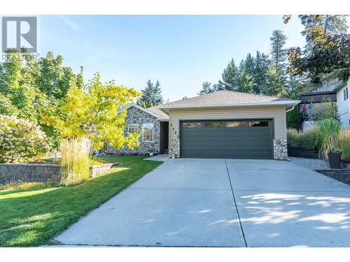 2492 Shannon View Drive, West Kelowna, BC - Outdoor