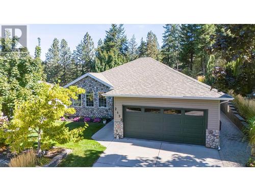 2492 Shannon View Drive, West Kelowna, BC - Outdoor