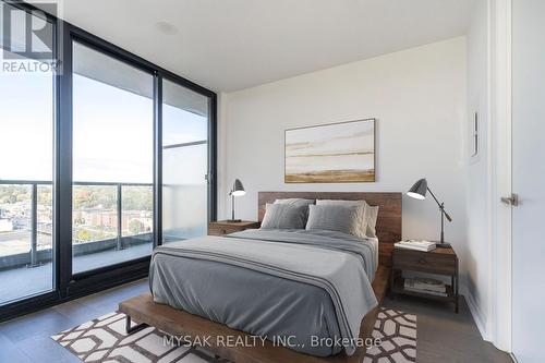 1001 - 33 Frederick Todd Way, Toronto, ON - Indoor Photo Showing Bedroom