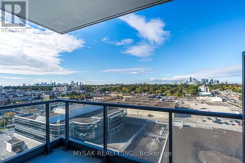 1001 - 33 Frederick Todd Way, Toronto, ON - Outdoor With View