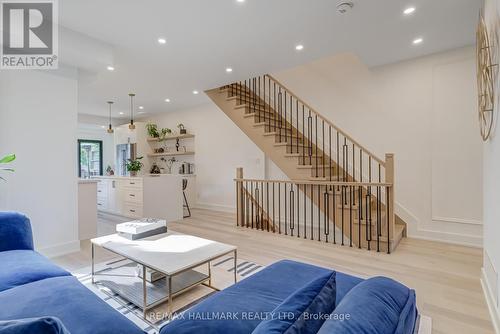 88 Greenwood Avenue, Toronto, ON - Indoor Photo Showing Living Room