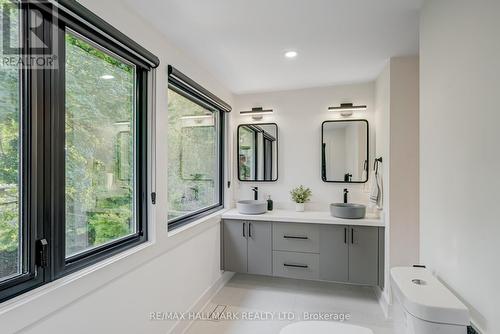 88 Greenwood Avenue, Toronto, ON - Indoor Photo Showing Bathroom