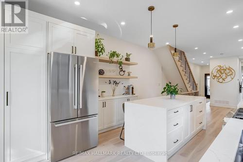 88 Greenwood Avenue, Toronto, ON - Indoor Photo Showing Kitchen With Upgraded Kitchen