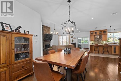 181 Valmont Street, Dieppe, NB - Indoor Photo Showing Dining Room