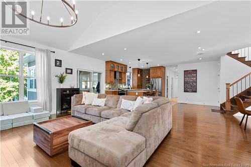 181 Valmont Street, Dieppe, NB - Indoor Photo Showing Living Room