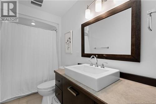 181 Valmont Street, Dieppe, NB - Indoor Photo Showing Bathroom