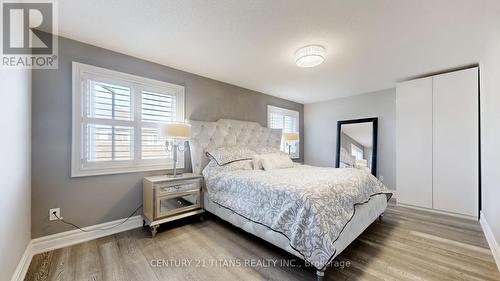 23 Santa Amato Crescent, Vaughan, ON - Indoor Photo Showing Bedroom