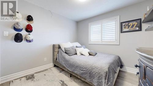 23 Santa Amato Crescent, Vaughan, ON - Indoor Photo Showing Bedroom