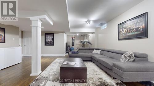 23 Santa Amato Crescent, Vaughan, ON - Indoor Photo Showing Living Room