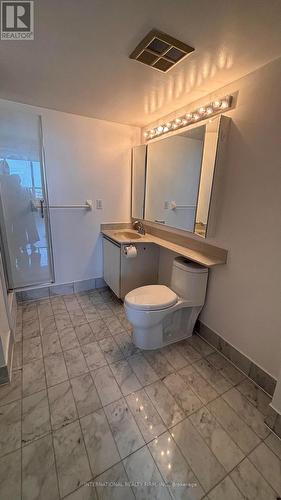 1810 - 30 Malta Avenue E, Brampton, ON - Indoor Photo Showing Bathroom