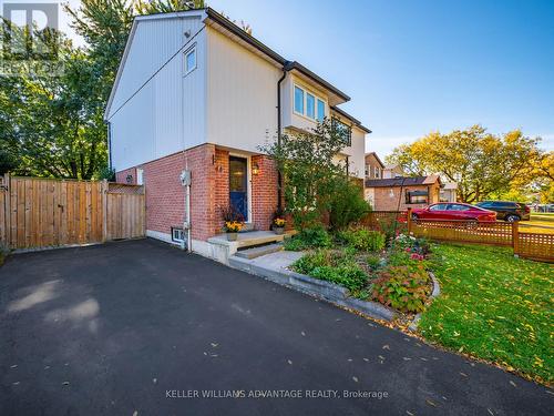 844 Laurier Avenue, Milton, ON - Outdoor