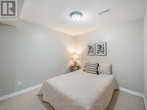 844 Laurier Avenue, Milton, ON - Indoor Photo Showing Bedroom