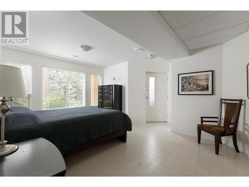 1642 West Kelowna Road, West Kelowna, BC - Indoor Photo Showing Bedroom