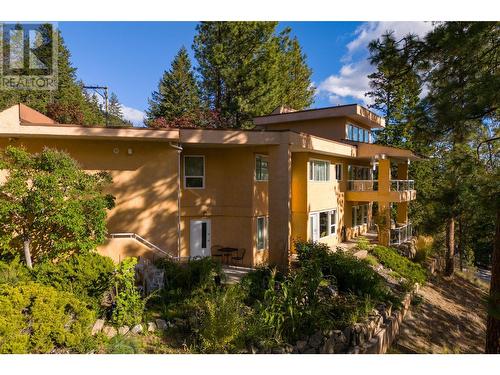 1642 West Kelowna Road, West Kelowna, BC - Outdoor