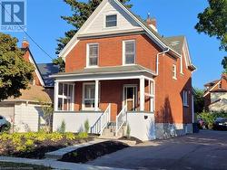 Upper unit on a quiet street near downtown Kitchener - 