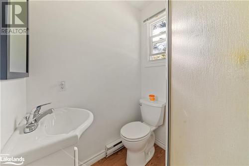 1050 Privet Drive, Minden Hills, ON - Indoor Photo Showing Bathroom