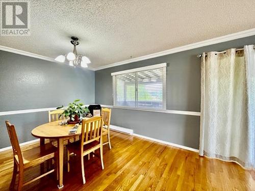 2524 Churchill Road, West Kelowna, BC - Indoor Photo Showing Dining Room