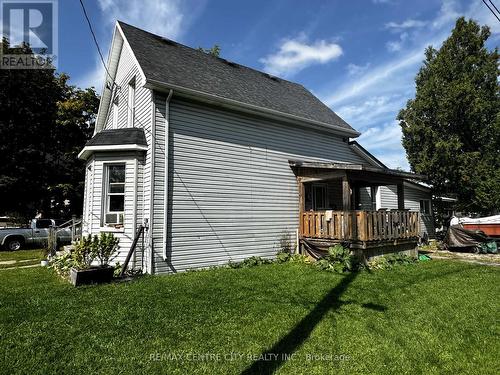 15 Chestnut Street E, Aylmer (Ay), ON - Outdoor With Deck Patio Veranda