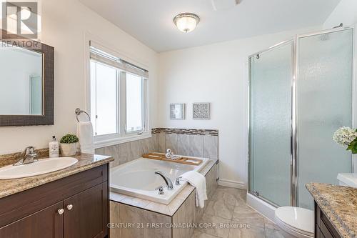 1316 Whetherfield Street, London, ON - Indoor Photo Showing Bathroom