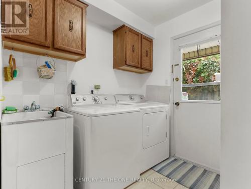 12 Bexhill Drive, London, ON - Indoor Photo Showing Laundry Room