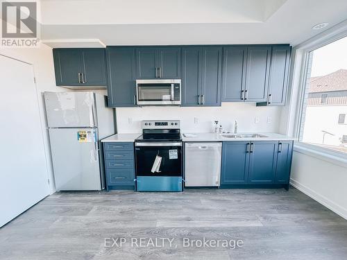 1903 - 160 Densmore Road, Cobourg, ON - Indoor Photo Showing Kitchen