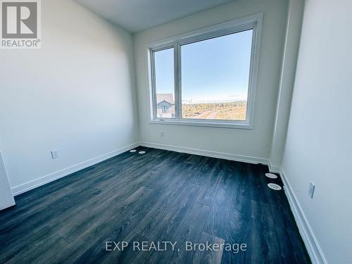 1903 - 160 Densmore Road, Cobourg, ON - Indoor Photo Showing Other Room