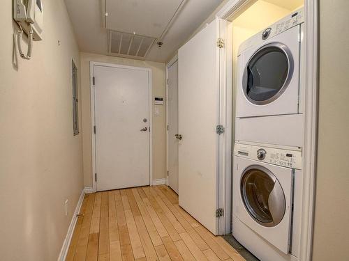 Autre - 45-4574 Av. Du Parc, Montréal (Le Plateau-Mont-Royal), QC - Indoor Photo Showing Laundry Room