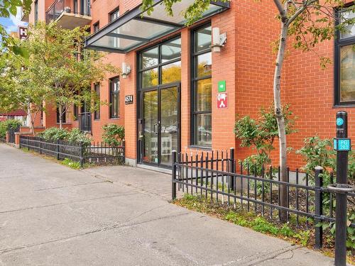 ExtÃ©rieur - 45-4574 Av. Du Parc, Montréal (Le Plateau-Mont-Royal), QC - Outdoor