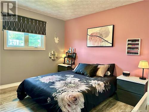 33 Aéroport Street, Edmundston, NB - Indoor Photo Showing Bedroom