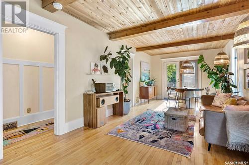 407 27Th Street W, Saskatoon, SK -  Photo Showing Living Room