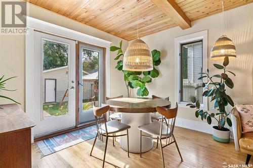 407 27Th Street W, Saskatoon, SK - Indoor Photo Showing Dining Room