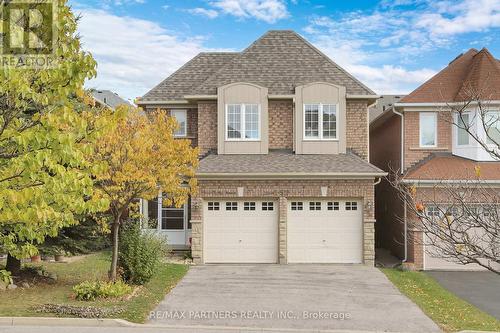 157 Manorheights Street, Richmond Hill, ON - Outdoor With Facade