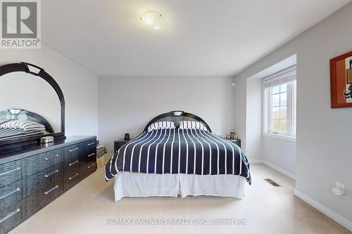 157 Manorheights Street, Richmond Hill, ON - Indoor Photo Showing Bedroom