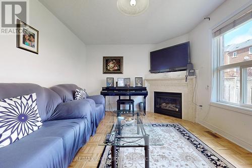 157 Manorheights Street, Richmond Hill, ON - Indoor Photo Showing Living Room With Fireplace