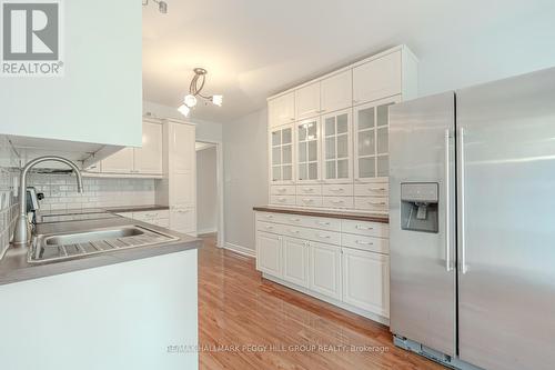 22 Macmillan Crescent, Barrie, ON - Indoor Photo Showing Kitchen With Double Sink