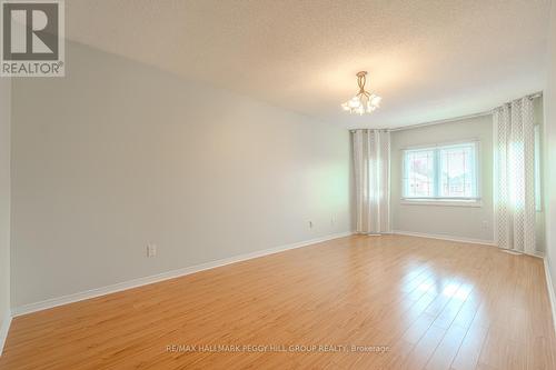 22 Macmillan Crescent, Barrie, ON - Indoor Photo Showing Other Room