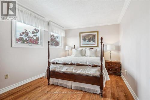 1278 Valerie Crescent, Oakville, ON - Indoor Photo Showing Bedroom