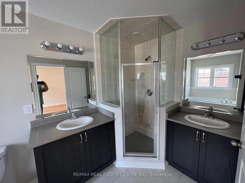 17 Bushwood Trail, Brampton, ON - Indoor Photo Showing Bathroom