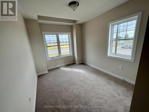 17 Bushwood Trail, Brampton, ON - Indoor Photo Showing Other Room