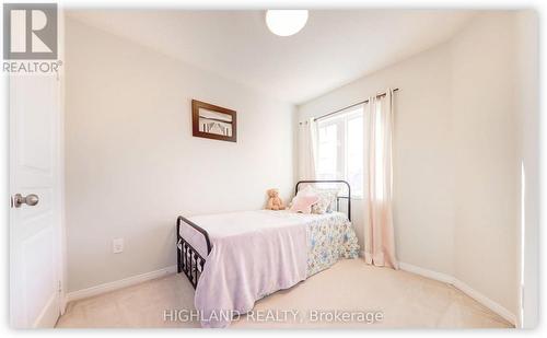 5929 Algarve Drive, Mississauga, ON - Indoor Photo Showing Bedroom