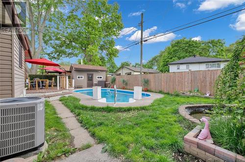 3990 Myrtle, Windsor, ON - Outdoor With In Ground Pool With Backyard