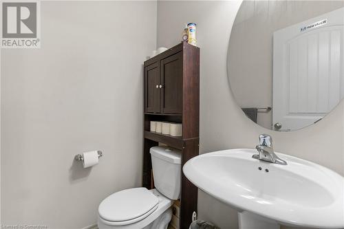 Main Floor Powder Room - 535 Margaret Street Unit# 48, Cambridge, ON - Indoor Photo Showing Bathroom