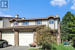 132 CLARKSON CRESCENT  Kanata, ON K2L 3E2