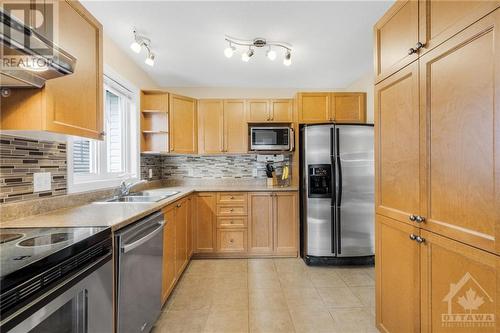 309 Mercury Street, Rockland, ON - Indoor Photo Showing Kitchen With Double Sink