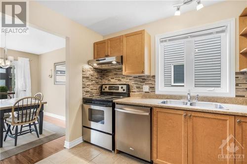 309 Mercury Street, Rockland, ON - Indoor Photo Showing Kitchen With Double Sink