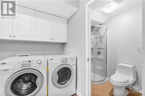 309 Mercury Street, Rockland, ON - Indoor Photo Showing Laundry Room