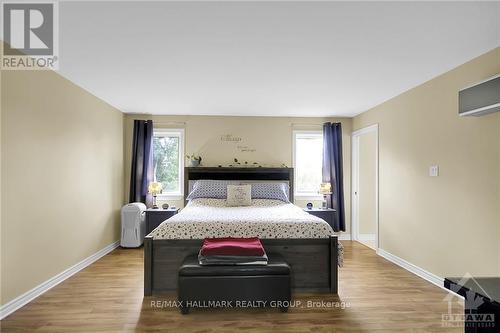 8441 Mitch Owens Road, Ottawa, ON - Indoor Photo Showing Bedroom