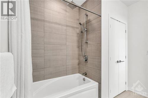 320 Miwate Private Unit#505, Ottawa, ON - Indoor Photo Showing Bathroom